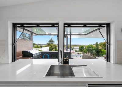 Kitchen, Bar & Outdoor BBQ